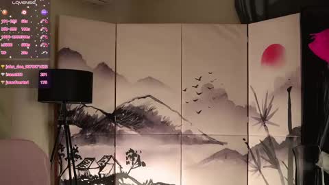 Lin Use menu to play with me  online show from February 2025 05:37:02 PM