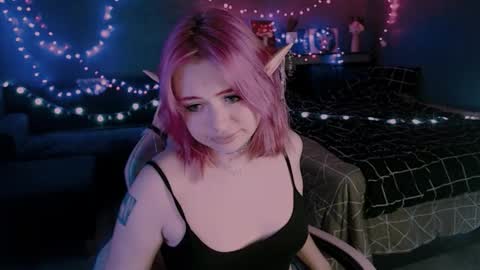 Snapshot of lina2d_tyan chatting on January 2026 04:43:02 PM Lina2D tyan online show from January 2026 04:43:02 PM