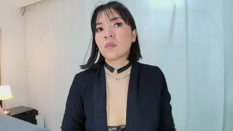Snapshot of lina_bedoya chatting on October 2025 11:30:02 AM Lina Bedoya online show from October 2025 11:30:02 AM