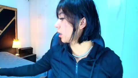  Lina Bedoya  online show from February 2026 11:31:01 AM