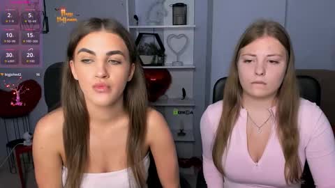 lina_fox12 online show from November 2025 02:04:01 PM