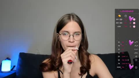 lina hall online show from December 2024 11:11:02 AM