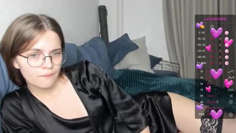 lina hall online show from January 2025 12:09:02 PM