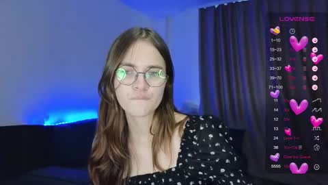 lina hall online show from September 2025 12:18:01 PM