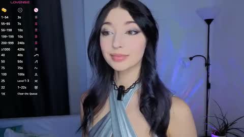 Lina online show from January 2026 02:33:02 PM