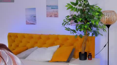 lina_massey online show from April 2026 01:11:02 AM