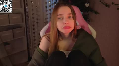 Snapshot of lina_reeds chatting on March 2026 01:24:01 AM LINA online show from March 2026 01:24:01 AM