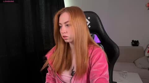 Snapshot of lina_witch chatting on September 2025 11:04:02 AM lina online show from September 2025 11:04:02 AM