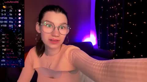 Lina online show from March 2026 08:18:02 AM