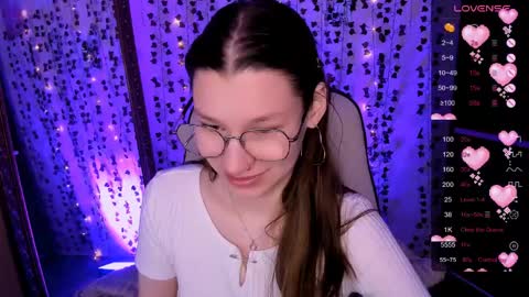 Lina online show from April 2026 03:49:02 AM