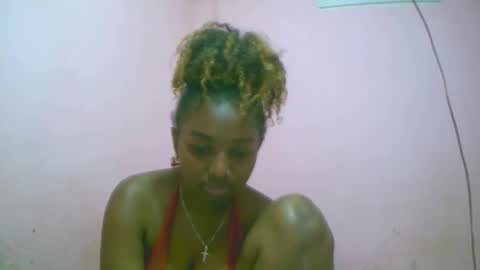 linah1123 online show from October 2025 05:13:01 PM