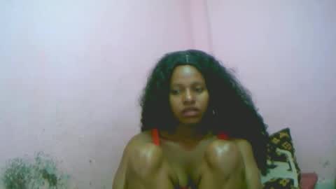 linah1123 online show from December 2025 11:21:01 PM