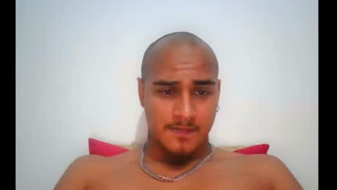 Snapshot of lincelince2003 chatting on February 2026 12:40:02 AM lincelince2003 online show from February 2026 12:40:02 AM