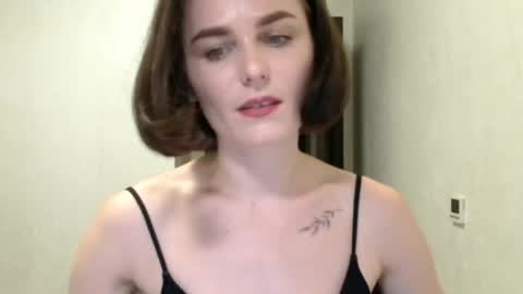 Snapshot of linda_aa chatting on July 2026 07:27:02 PM Linda online show from July 2026 07:27:02 PM