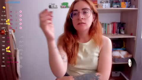 Giggles  online show from February 2025 03:54:01 PM