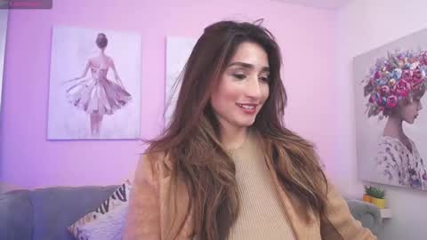 Snapshot of linda_morgan1 chatting on October 2025 12:11:01 PM Maria Paula online show from October 2025 12:11:01 PM