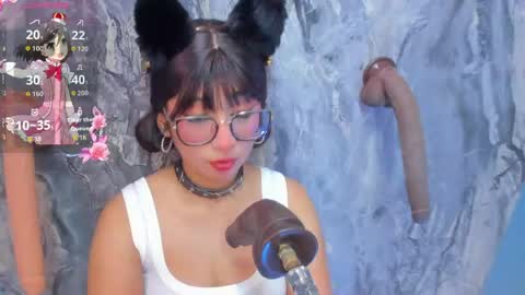 linda_sofi__ online show from April 2026 08:04:01 PM
