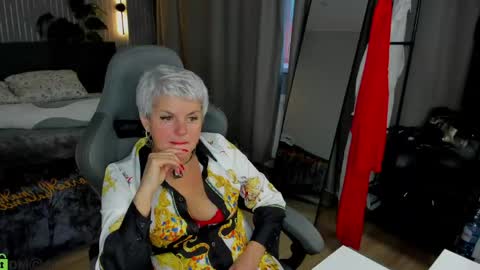 Linda Zefir online show from June 2026 01:19:01 AM