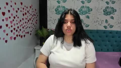 Snapshot of lindabreexlove chatting on February 2025 04:47:02 PM online show from February 2025 04:47:02 PM