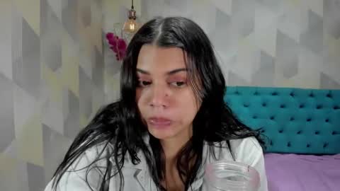 Snapshot of lindabreexlove chatting on November 2025 03:56:01 PM online show from November 2025 03:56:01 PM