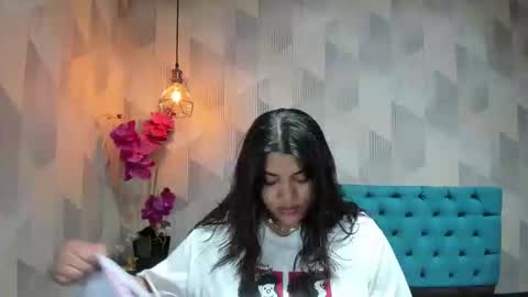 Snapshot of lindabreexlove chatting on March 2026 02:42:01 PM online show from March 2026 02:42:01 PM