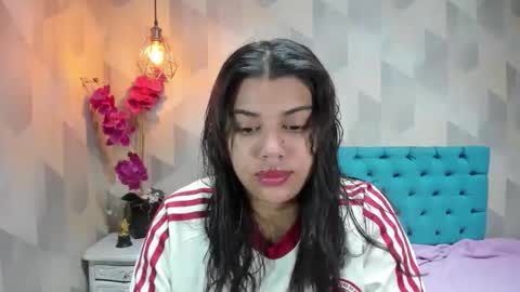 Snapshot of lindabreexlove chatting on March 2026 02:06:02 PM online show from March 2026 02:06:02 PM