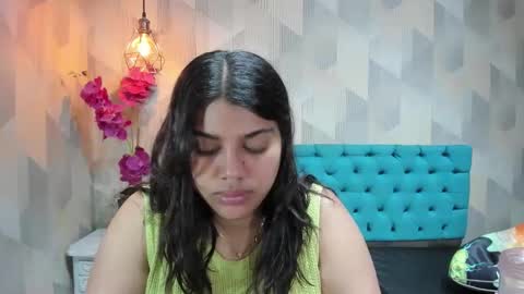 Snapshot of lindabreexlove chatting on April 2026 12:35:02 PM online show from April 2026 12:35:02 PM