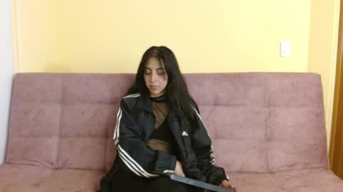 ling ling24 online show from February 2025 09:43:01 AM