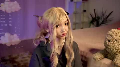 Linh -   online show from July 2026 09:17:01 PM