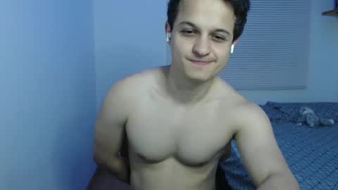 Snapshot of lioncluess chatting on November 2025 01:08:01 AM Lion Cluess online show from November 2025 01:08:01 AM