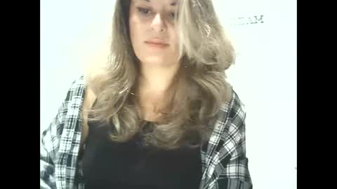 lionessmom online show from October 2025 03:58:01 PM