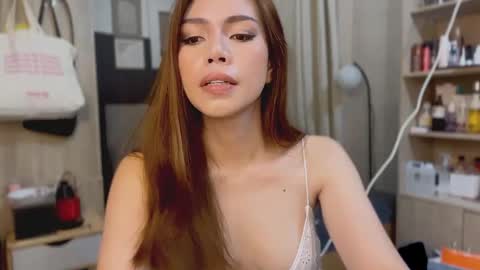 Liora of Ophir online show from March 2026 06:25:01 PM