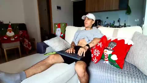 Lior Vante online show from December 2025 05:53:01 PM