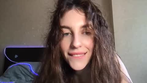 lipsylolly online show from February 2026 09:32:01 AM