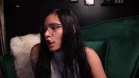 Snapshot of lireesa chatting on March 2025 03:52:02 AM Lire online show from March 2025 03:52:02 AM