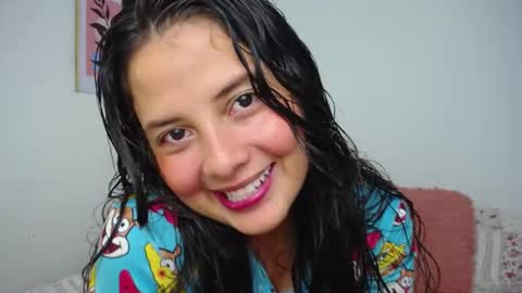 Lily see u on december 2 online show from March 2025 06:26:02 PM