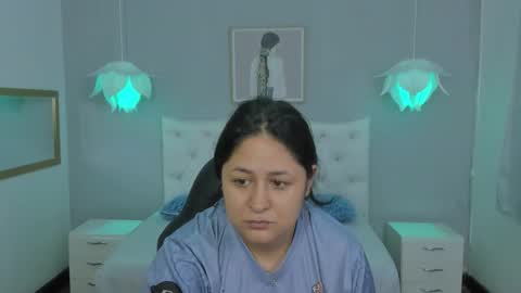 Lisa online show from November 2025 12:00:02 PM