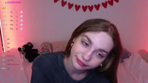 Lisa and Katerina online show from February 2025 05:26:01 PM