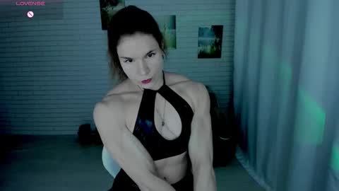 lisa online show from March 2026 09:53:02 PM