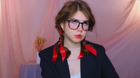  Lisa  online show from February 2025 10:17:02 AM