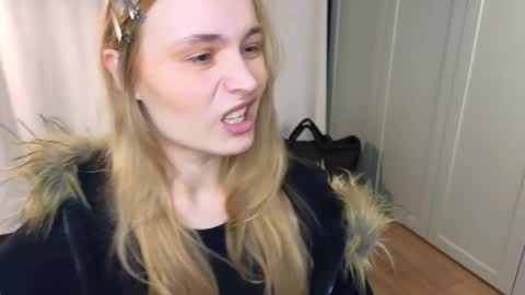 Elisabeth or Lisa online show from February 2026 08:20:02 PM