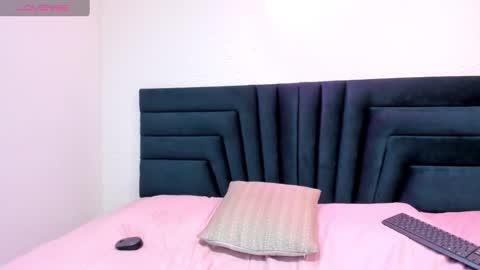 Snapshot of lisa_white_ chatting on January 2025 12:31:01 AM lisa white online show from January 2025 12:31:01 AM