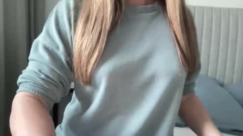 Lisa online show from April 2026 05:05:02 PM