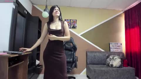 Snapshot of lisagray_1 chatting on June 2026 07:11:01 PM Lisa Gray Independent Model online show from June 2026 07:11:01 PM
