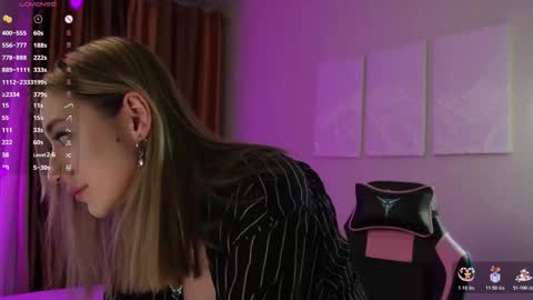   LISA   online show from February 2026 05:27:02 PM