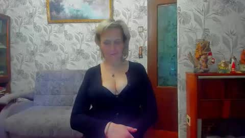 Lisasimsxs online show from February 2026 12:17:01 AM
