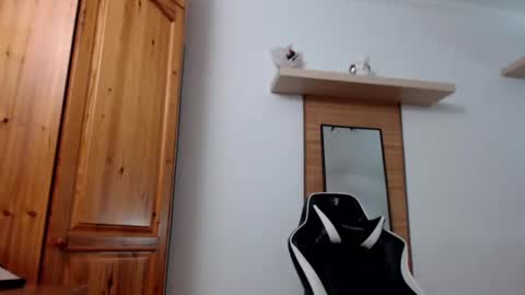 Snapshot of lisaskybaby chatting on February 2025 11:06:02 AM Lisaskybaby online show from February 2025 11:06:02 AM