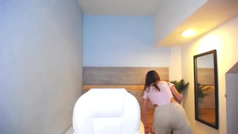 Liseth Fox online show from December 2024 06:44:02 PM