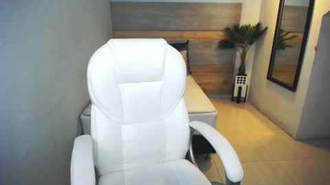 Liseth Fox online show from December 2024 04:14:02 PM