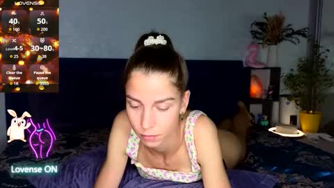 Kris Maks online show from October 2025 05:13:01 PM